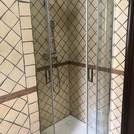 Bed & Breakfast Beb Lucky House Francesca 3*