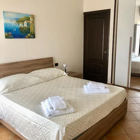Lucky House Francesca 3* Scafati